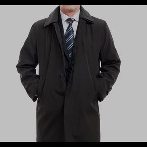 Never worn, 3M William Wallace Trench Coat